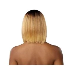 SENSAS Perruque DASHLY SP LACE UNIT 41 (HD Lace) 7 SENSAS Perruque DASHLY SP LACE UNIT 41 (HD Lace) -Super Beaute Boutique sensas perruque dashly sp lace unit 41 hd lace 3